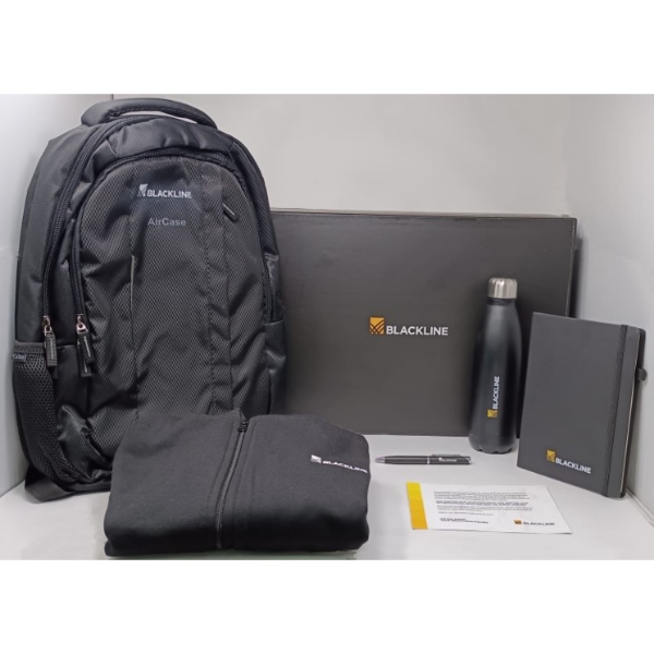 Welcome kit for new employees of BLACKLINE