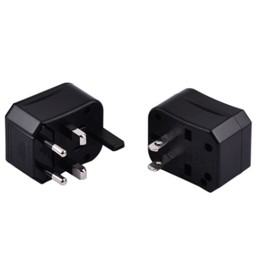 Universal Travel Adapter With Case - ON
