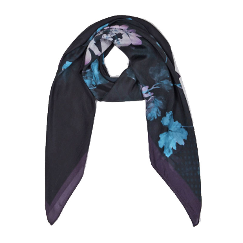 Coriandrum Scarves