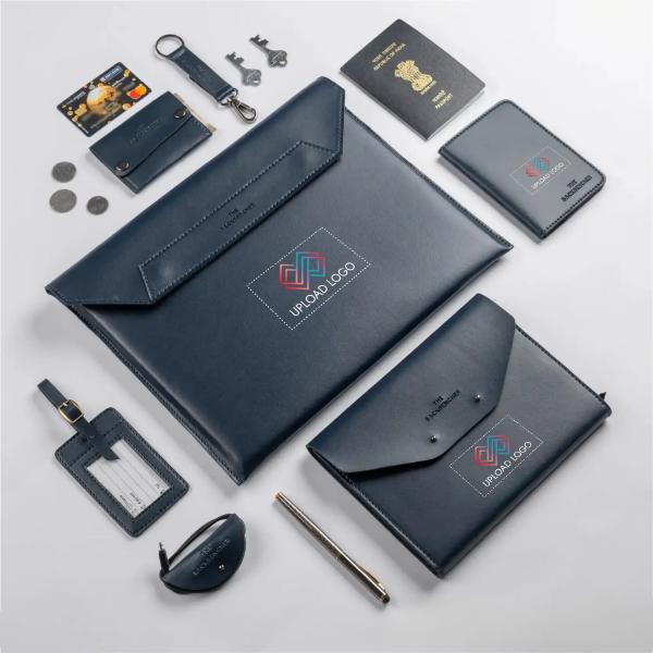 Work Essential Gift Set