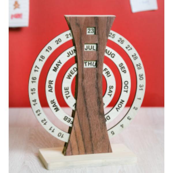 Wooden Desktop Perpetual Calendar