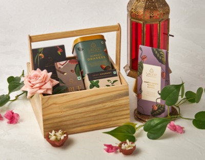 TEA-TIME CHOCOLATE HAMPER