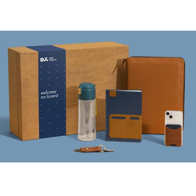 Daily Objects - employee onboarding kit 03