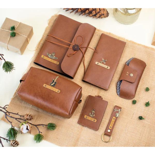 Travel Essential Gift Set